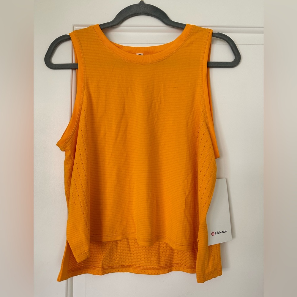 Lululemon women’s “Train to Be” Tank Top